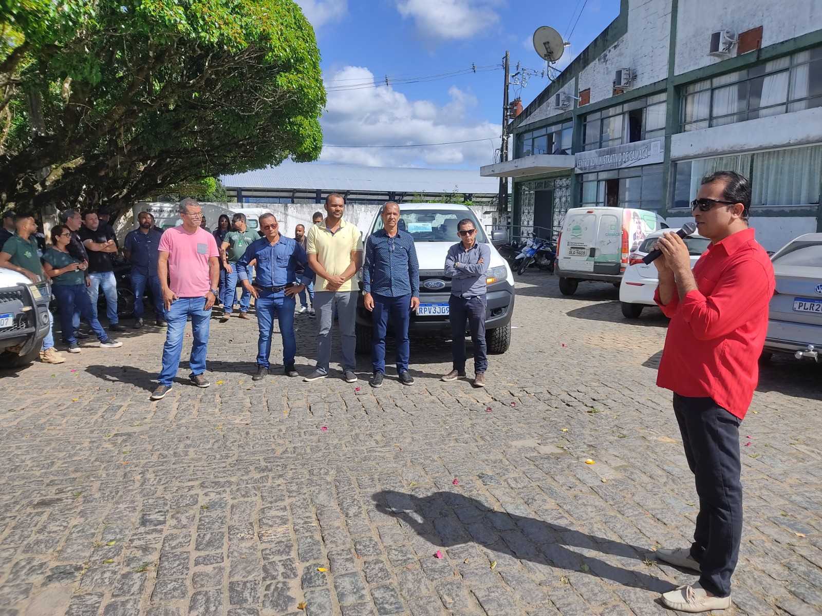 Camacã: Prefeito Paulo do Gás vai a Salvador recebe uma Ranger zero km e mais atrações para o Arraiá do Xenhenhém


